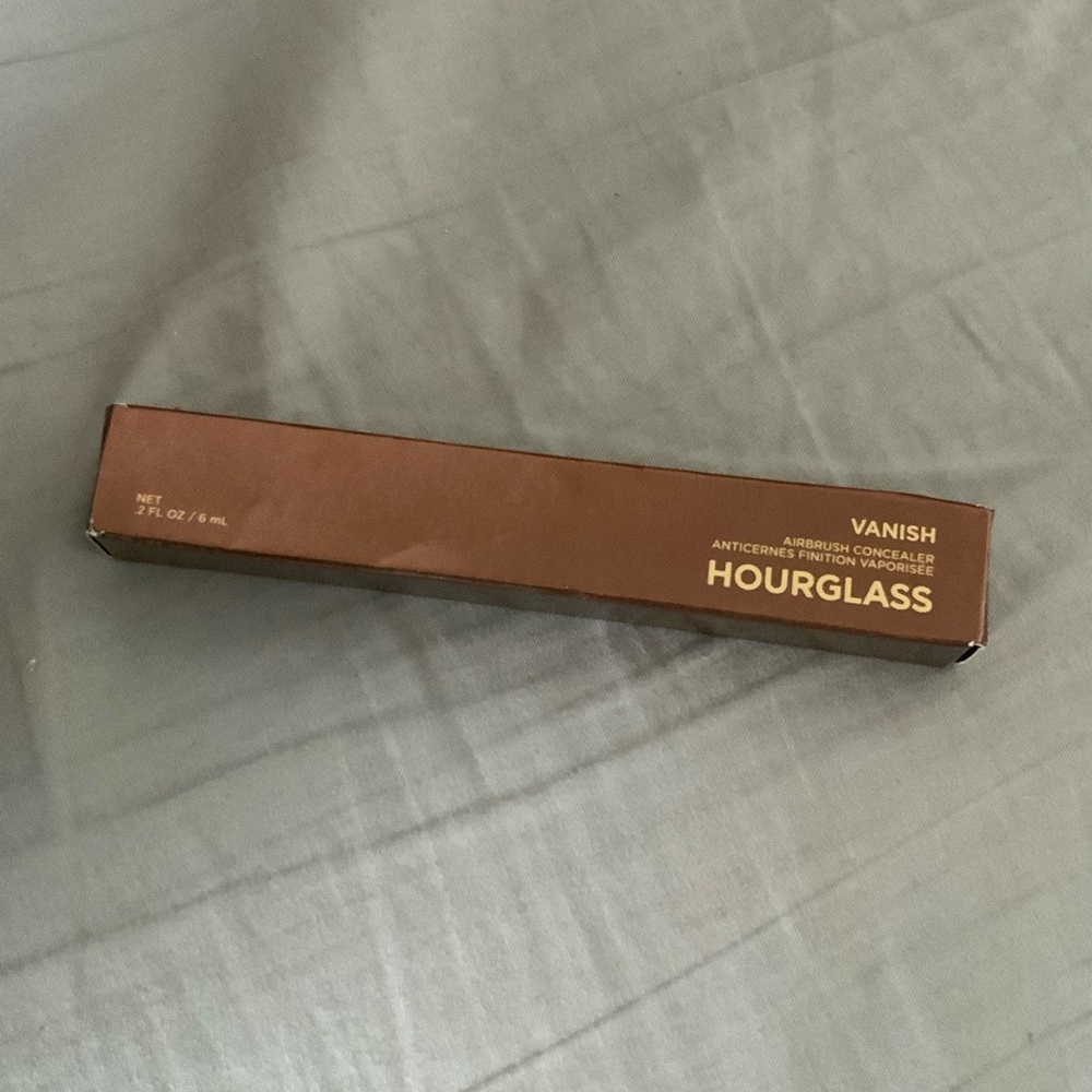 HOURGLASS Vanish Airbrush Concealer new with box - Picture 3 of 3